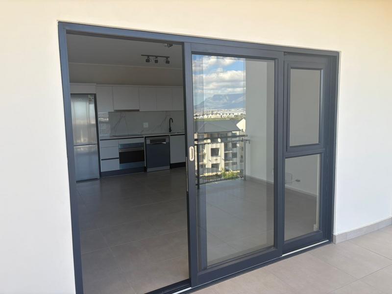 To Let 1 Bedroom Property for Rent in Richwood Western Cape